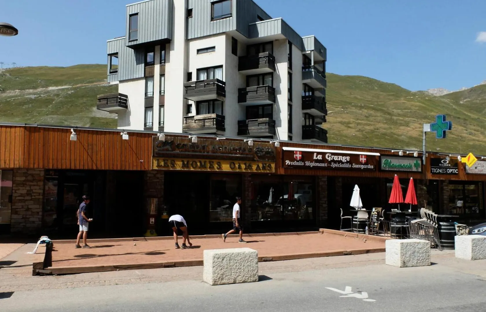 Residence Grandes Platieres 2 - Studio Cabine Situe Dans Le Centre Du Val Claret Mae-2324 Tignes France